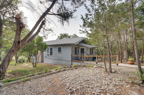 Photo 26 - Charming Canyon Lake Cottage w/ Pool & BBQ Pit