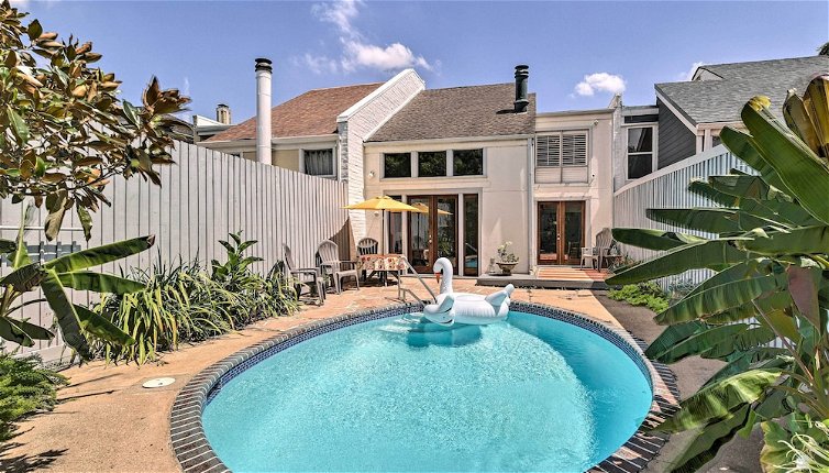 Photo 1 - Charming Montrose Townhome With Private Pool