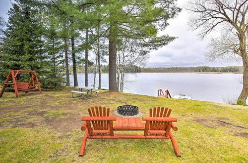 Foto 7 - Cozy Dam Lake Escape w/ Dock, Yard & Water Access