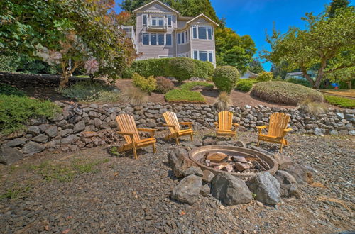 Photo 34 - Spacious Lake Stevens Home w/ Fire Pit, Patio