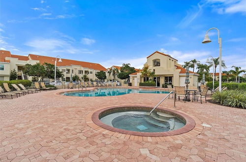 Photo 14 - Sunlit St Petersburg Condo w/ Community Pool