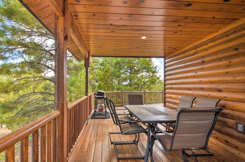 Photo 11 - Gorgeous Alton Cabin w/ Deck + Mountain Views