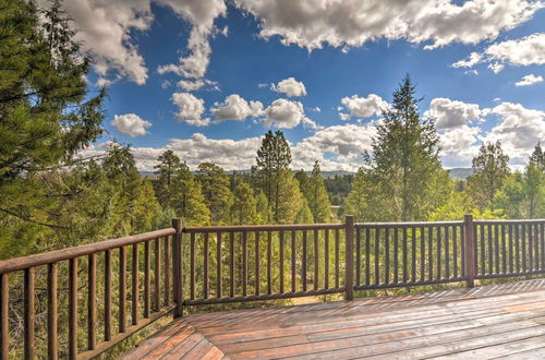 Foto 22 - Gorgeous Alton Cabin w/ Deck + Mountain Views