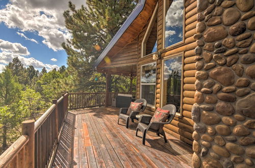 Photo 4 - Gorgeous Alton Cabin w/ Deck + Mountain Views