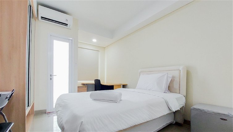 Photo 1 - Cool And Warm Studio Apartment At B Residence