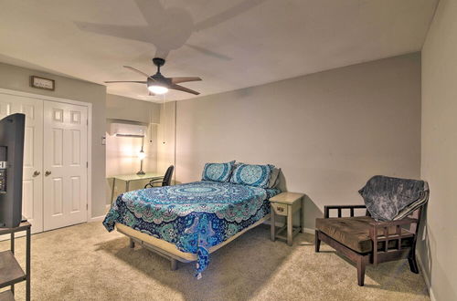 Foto 21 - Convenient Galveston Apartment: 1/2 Mi to Beach