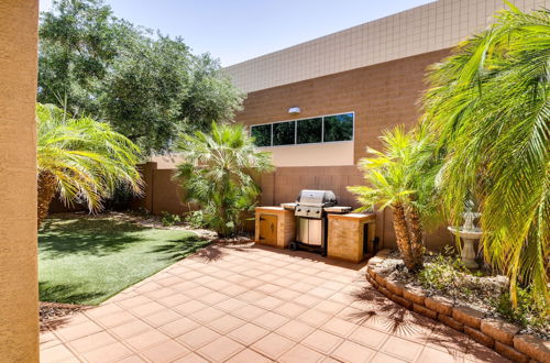 Foto 30 - Beautiful Phoenix Home: Private Yard, Pool Access