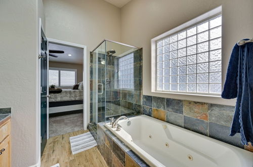 Photo 2 - Family-friendly Flagstaff Home With Hot Tub