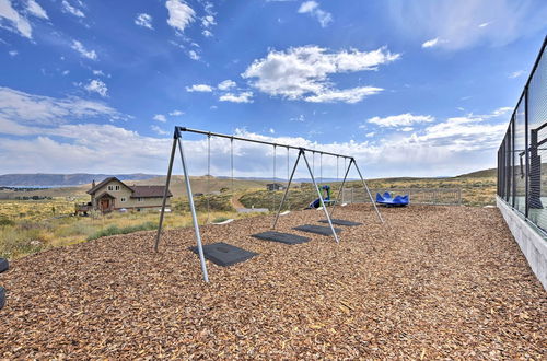 Photo 30 - Cabin w/ Beach Access, Sport Court, Hot Tub & View