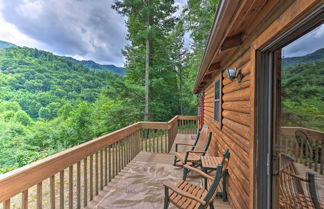 Foto 1 - Quaint Log Cabin w/ Views Near West Jefferson