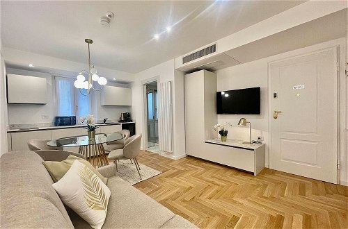 Photo 50 - Bellagio Luxury Suites Apartments