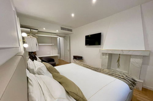 Photo 17 - Bellagio Luxury Suites Apartments
