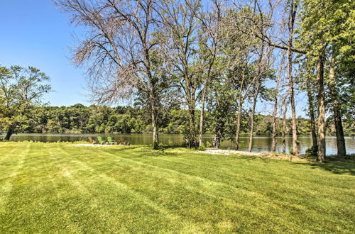 Photo 34 - Family Home W/deck, Yard, Dock on Rock River