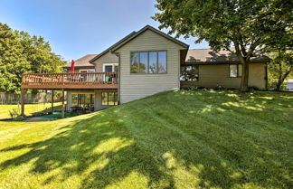 Photo 2 - Family Home W/deck, Yard, Dock on Rock River