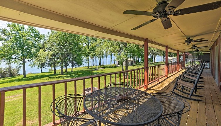 Photo 1 - Waterfront Tennessee Home on Kentucky Lake w/ Deck