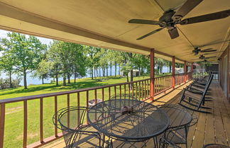 Foto 1 - Waterfront Tennessee Home on Kentucky Lake w/ Deck