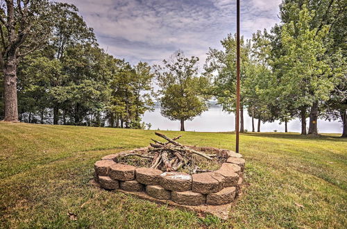 Photo 8 - Waterfront Tennessee Home on Kentucky Lake w/ Deck