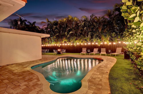 Photo 5 - Family Estate w/ Amazing Heated Pool, Near Beach