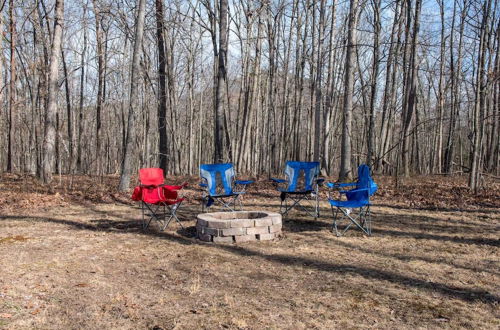 Photo 27 - Cozy Log Home: Centrally Located & Pet Friendly