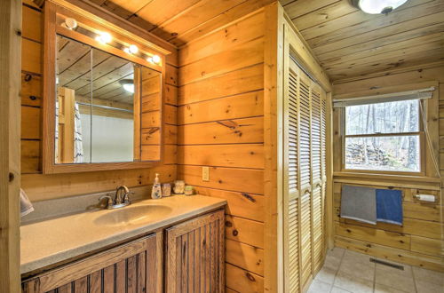 Photo 5 - Cozy Log Home: Centrally Located & Pet Friendly