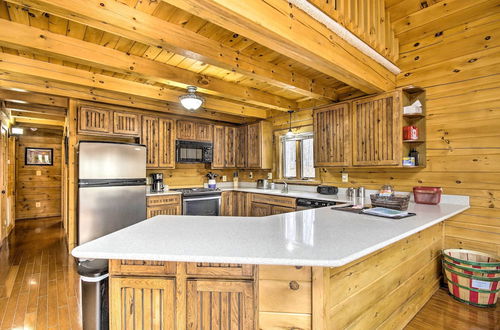 Photo 4 - Cozy Log Home: Centrally Located & Pet Friendly