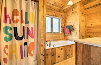 Photo 2 - Cozy Log Home: Centrally Located & Pet Friendly