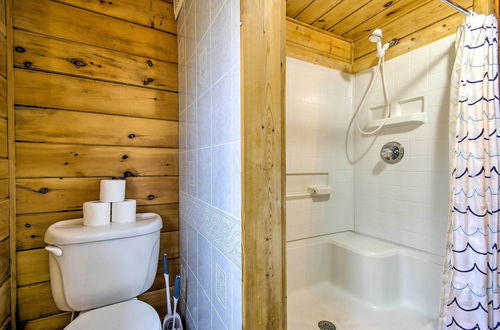 Photo 9 - Cozy Log Home: Centrally Located & Pet Friendly