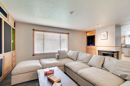 Photo 19 - Moses Lake Vacation Rental w/ Hot Tub & Game Room