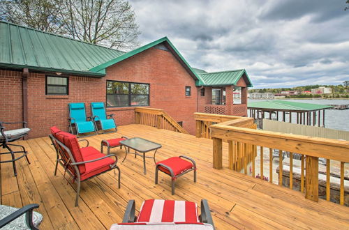 Photo 26 - Pet-friendly Lakefront Hot Springs Home w/ 2 Docks