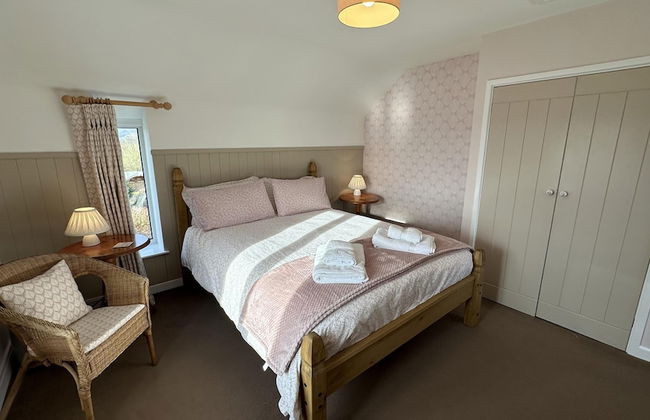 Welcoming 2 Bed Charming Self Catering Cottage - Foto 7