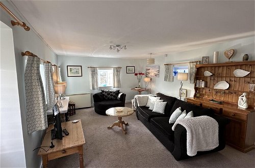 Photo 1 - Welcoming 2 Bed Charming Self Catering Cottage