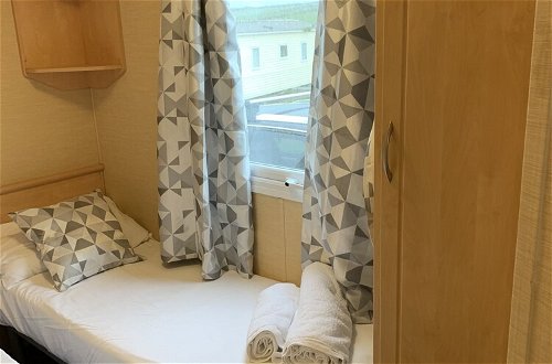 Foto 4 - Newquay Bay Porth Caravan - 3 Bed
