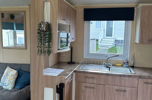 Foto 10 - Newquay Bay Porth Caravan - 3 Bed