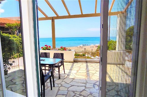 Foto 27 - Beachfront 4-bed Luxury Suite - Agios Gordios, Corfu, Greece