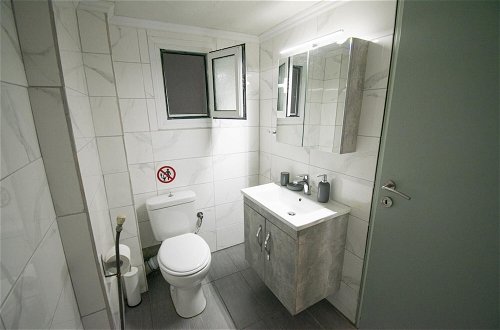 Foto 8 - Forest View Apartment 1 by Travel Pro Services