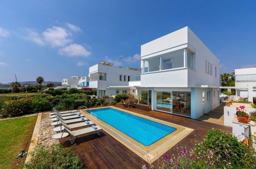 Photo 4 - Protaras Seafront Villa Alia