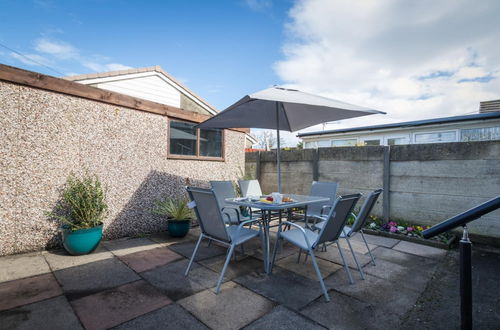 Photo 19 - Altham Place-fully Refurbished 2-bath Bungalow