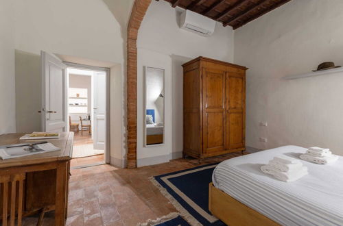 Photo 7 - Santo Spirito Suite-hosted by Sweetstay