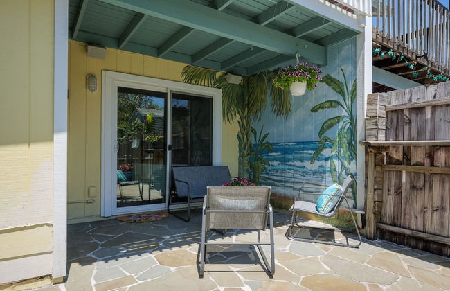 Beach Getaway - Photo 24