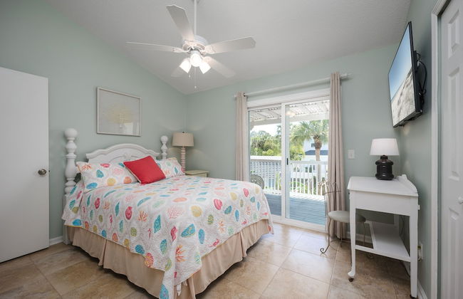 Beach Getaway - Photo 3