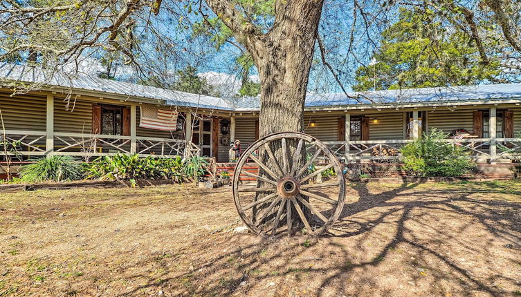 Photo 1 - Spacious La Grange Retreat w/ Dock on Lake Siesta