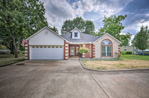 Photo 31 - Gun Barrel City Lake House w/ Sunset Views