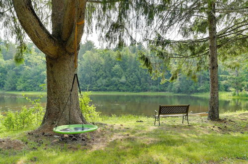 Photo 20 - Modern Monticello Home w/ Hot Tub + Pond