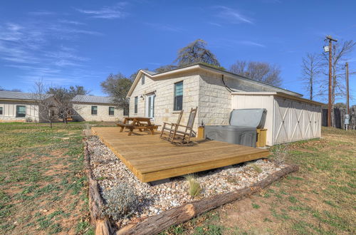 Photo 39 - Olive St Ranch With Hottub-grill and Party Barn