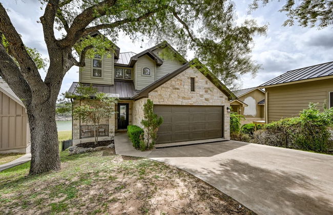 Luxury Lakefront Home-private Dock - Dipping Pool! - Foto 45
