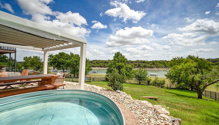 Photo 1 - Luxury Lakefront Home-private Dock - Dipping Pool