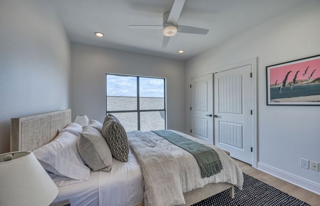 Luxury Lakefront Home-private Dock - Dipping Pool! - Foto 11