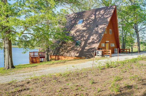 Photo 37 - Lakefront A-frame Cabin With Community Perks