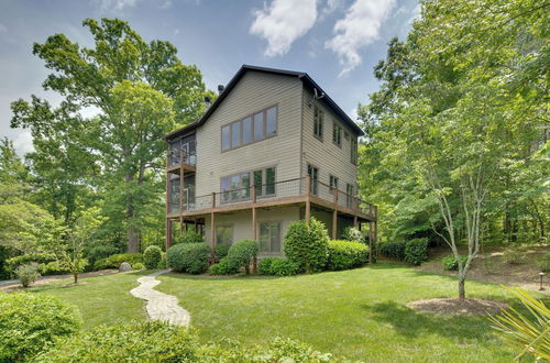 Photo 17 - Landrum 'treehouse' - Hot Tub & Trail Access