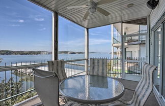 Foto 1 - Lake Ozark Condo w/ Boat Slip & Pool Access